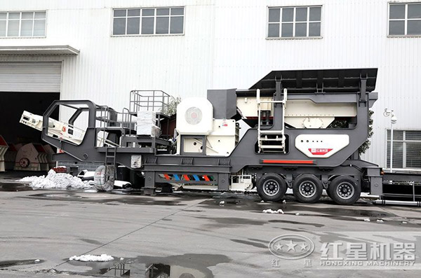 小型車式流動石子粉碎機，小巧輕便但不失專業(yè)