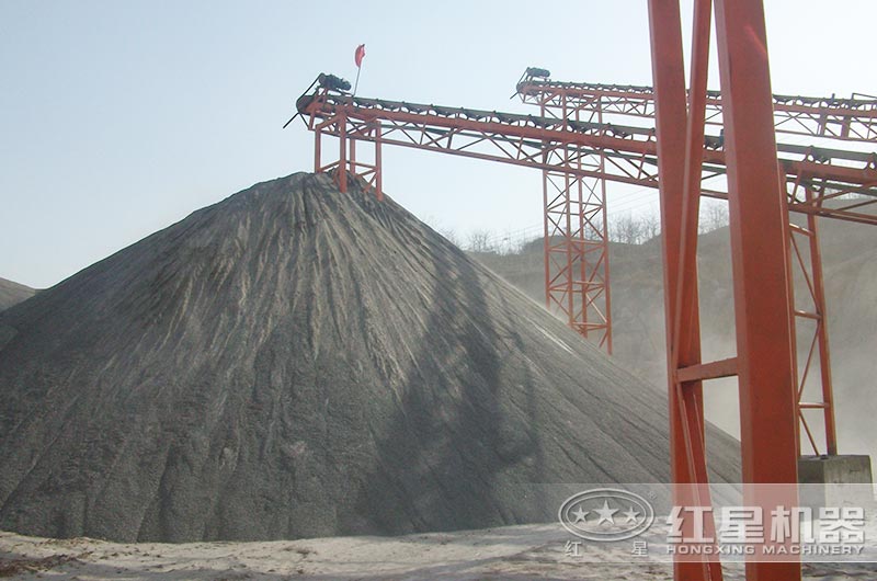 沙場專業(yè)磨砂機，移動的更高產環(huán)保